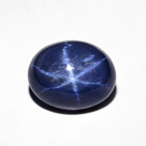 4.74カラットの天然ネイビーブルースターサファイア（10.1×8.1 mm・オーバルカット）
