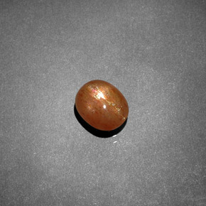 1.19カラットの天然ゴールドブラウンスターサンストーン、オーバルカット、オペーク