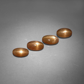 カラットの天然ゴールデンブラウンスターサンストーン（9.1×5.7 mm・透明）