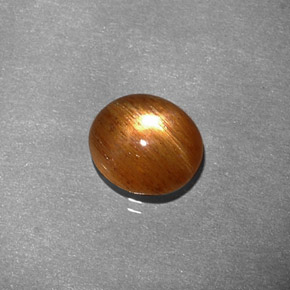 1.34カラットの天然ゴールドブラウンスターサンストーン、オーバルカット、オペーク