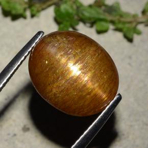 8.81カラットの天然ゴールデンブラウンスターサンストーン、オーバルカット、オペーク