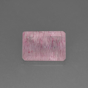 10.55カラットの天然レッドピンクストロベリークォーツ（17×11.6 mm・透明）