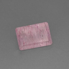 10.55カラットの天然レッドピンクストロベリークォーツ（17×11.6 mm・透明）