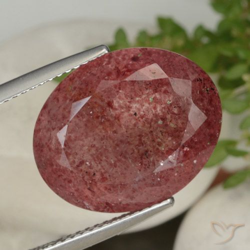 13.92ct 天然 サングリアレッド ストロベリークォーツ, 楕円形, 半透明