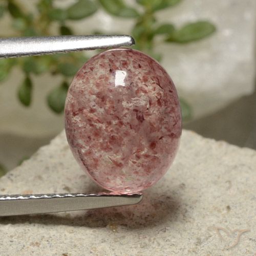3.67ct 天然 ローズピンク ストロベリークォーツ, 楕円形, 半透明
