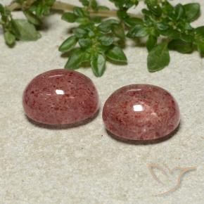 Shop natural 10.07ct ラズベリーピンク ストロベリークォーツ gems, 楕円形, from ロシア at GemSelect. In stock, global shipping!
