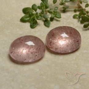Shop natural 7.40ct ミディアムピンク ストロベリークォーツ gems, 楕円形, from ロシア at GemSelect. In stock, global shipping!