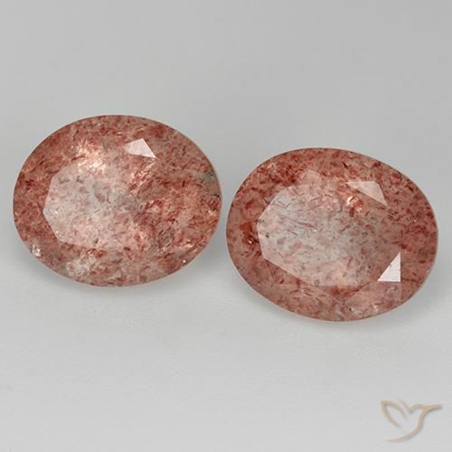 Shop natural 6.93ct ミディアムピンク ストロベリークォーツ gems, 楕円形, from ロシア at GemSelect. In stock, global shipping!