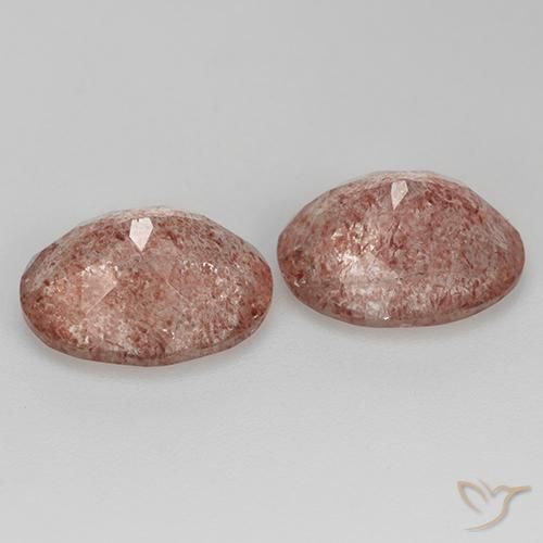 Shop natural 6.37ct ローズピンク ストロベリークォーツ gems, 楕円形, from ロシア at GemSelect. In stock, global shipping!