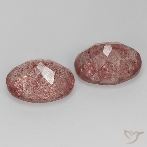 Shop natural 6.73ct 明るいピンク ストロベリークォーツ gems, 楕円形, from ロシア at GemSelect. In stock, global shipping!