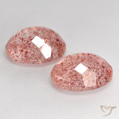 Shop natural 7.45ct ミディアム薄いピンク ストロベリークォーツ gems, 楕円形, from ロシア at GemSelect. In stock, global shipping!