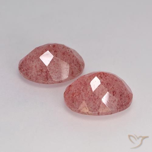 Shop natural 7.05ct ミディアムピンク ストロベリークォーツ gems, 楕円形, from ロシア at GemSelect. In stock, global shipping!