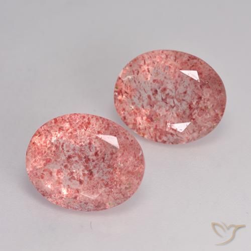 Shop natural 6.53ct ミディアム薄いピンク ストロベリークォーツ gems, 楕円形, from ロシア at GemSelect. In stock, global shipping!