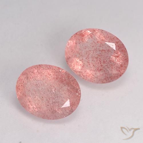Shop natural 6.99ct ミディアムピンク ストロベリークォーツ gems, 楕円形, from ロシア at GemSelect. In stock, global shipping!