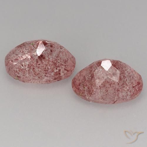 Shop natural 3.62ct ミディアム薄いピンク ストロベリークォーツ gems, 楕円形, from ブラジル at GemSelect. In stock, global shipping!