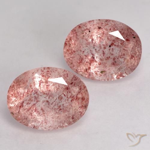 Shop natural 3.10ct アーシーピンク ストロベリークォーツ gems, 楕円形, from ブラジル at GemSelect. In stock, global shipping!