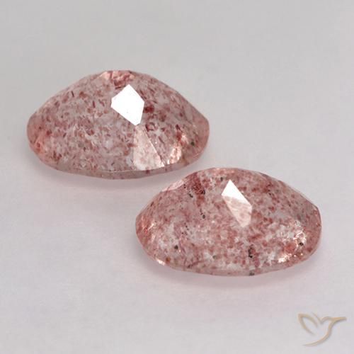 Shop natural 3.10ct アーシーピンク ストロベリークォーツ gems, 楕円形, from ブラジル at GemSelect. In stock, global shipping!