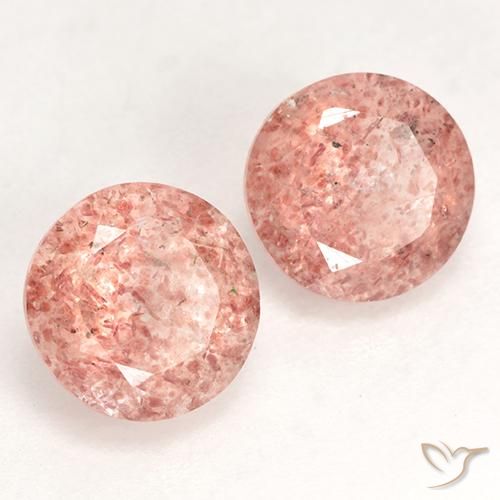 Shop natural 2.37ct ミディアム薄いピンク ストロベリークォーツ gems, ラウンド, from ロシア at GemSelect. In stock, global shipping!