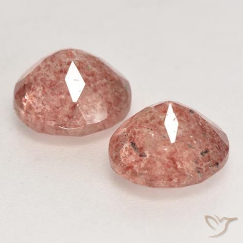 Shop natural 2.45ct ローズピンク ストロベリークォーツ gems, ラウンド, from ロシア at GemSelect. In stock, global shipping!
