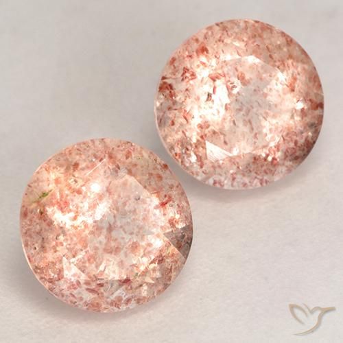 Shop natural 2.44ct 薄いオレンジピンク ストロベリークォーツ gems, ラウンド, from ロシア at GemSelect. In stock, global shipping!