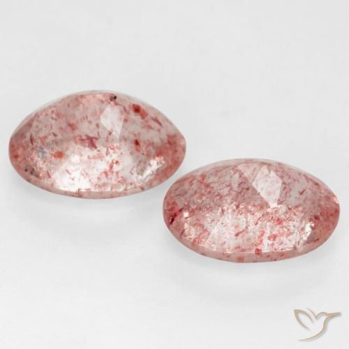 Shop natural 2.23ct ミディアム薄いピンク ストロベリークォーツ gems, 楕円形, from ロシア at GemSelect. In stock, global shipping!