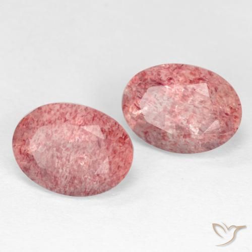 Shop natural 2.82ct バブルガムピンク ストロベリークォーツ gems, 楕円形, from ロシア at GemSelect. In stock, global shipping!