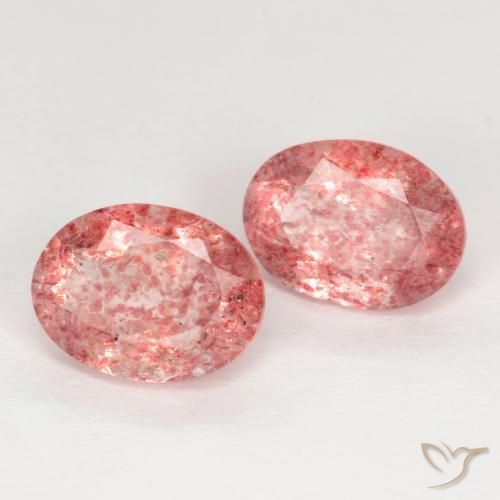 Shop natural 2.31ct ローズウッドピンク ストロベリークォーツ gems, 楕円形, from ロシア at GemSelect. In stock, global shipping!