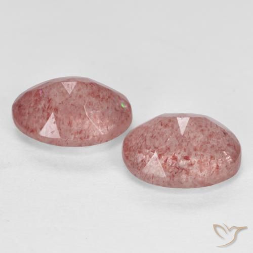Shop natural 2.69ct アーシーピンク ストロベリークォーツ gems, 楕円形, from ロシア at GemSelect. In stock, global shipping!