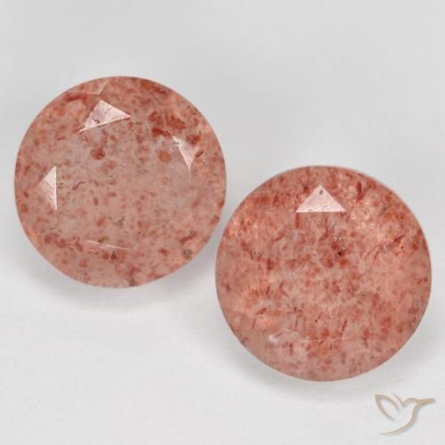 Shop natural 4.30ct ラズベリーピンク ストロベリークォーツ gems, ラウンド, from ロシア at GemSelect. In stock, global shipping!