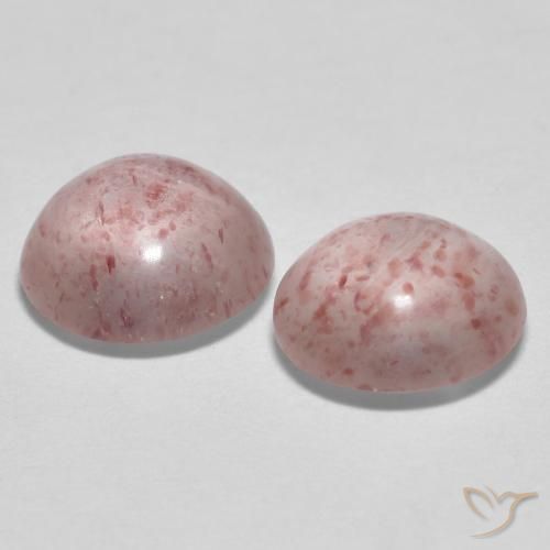 Shop natural 2.10ct 薄いバブルガムピンク ストロベリークォーツ gems, ラウンド, from ロシア at GemSelect. In stock, global shipping!