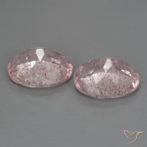 Shop natural 4.88ct ミディアム薄いピンク ストロベリークォーツ gems, 楕円形, from ロシア at GemSelect. In stock, global shipping!