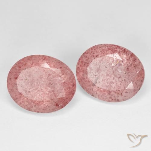 Shop natural 8.94ct ミディアム薄いピンク ストロベリークォーツ gems, 楕円形, from ロシア at GemSelect. In stock, global shipping!