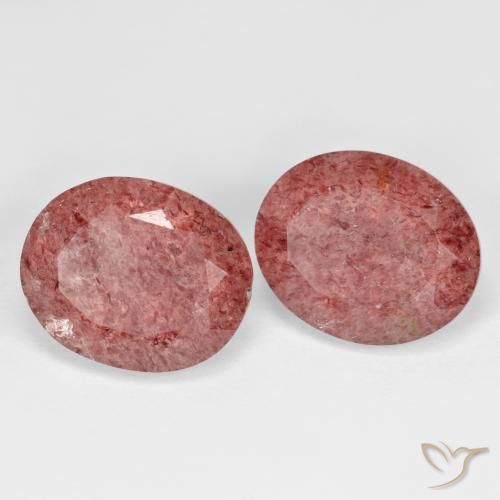 Shop natural 9.51ct 濃いローズピンク ストロベリークォーツ gems, 楕円形, from ロシア at GemSelect. In stock, global shipping!