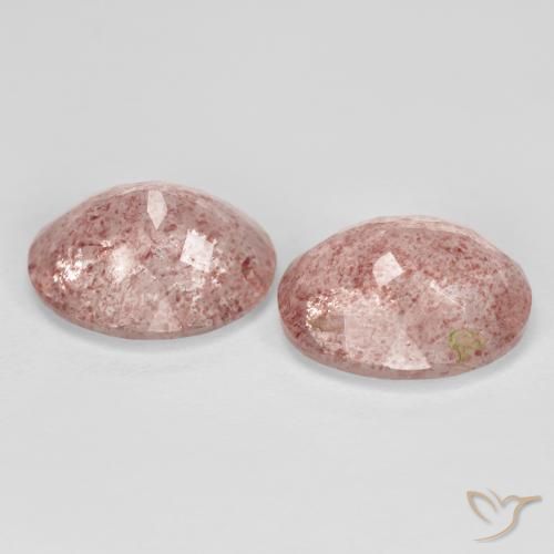 Shop natural 8.38ct アーシーピンク ストロベリークォーツ gems, 楕円形, from ロシア at GemSelect. In stock, global shipping!