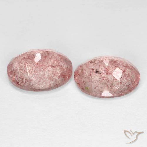 Shop natural 6.35ct 濃いローズピンク ストロベリークォーツ gems, 楕円形, from ロシア at GemSelect. In stock, global shipping!