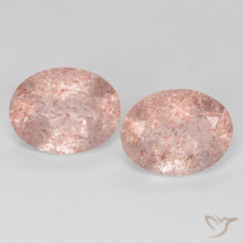 Shop natural 3.47ct ミディアムピンク ストロベリークォーツ gems, 楕円形, from ロシア at GemSelect. In stock, global shipping!