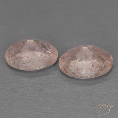 Shop natural 3.44ct ピーチローズ ストロベリークォーツ gems, 楕円形, from ロシア at GemSelect. In stock, global shipping!