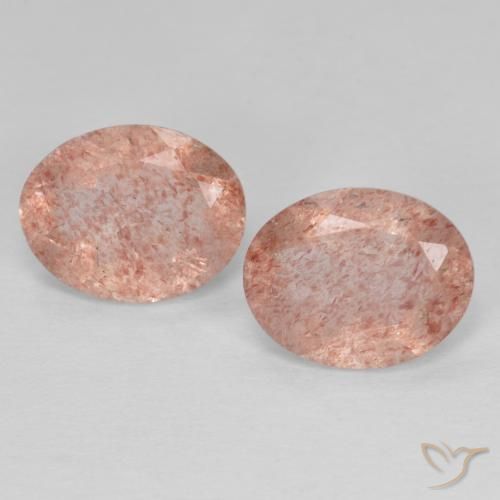 Shop natural 3.10ct オレンジピンク ストロベリークォーツ gems, 楕円形, from ロシア at GemSelect. In stock, global shipping!