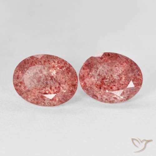 Shop natural 5.10ct ラズベリーピンク ストロベリークォーツ gems, 楕円形, from ロシア at GemSelect. In stock, global shipping!