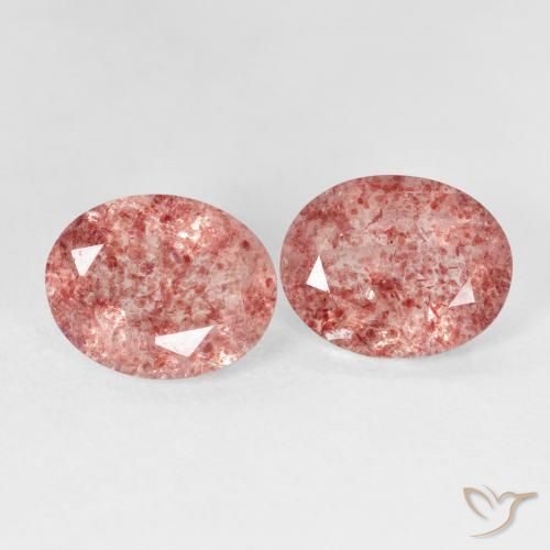 Shop natural 4.46ct ラズベリーピンク ストロベリークォーツ gems, 楕円形, from ロシア at GemSelect. In stock, global shipping!