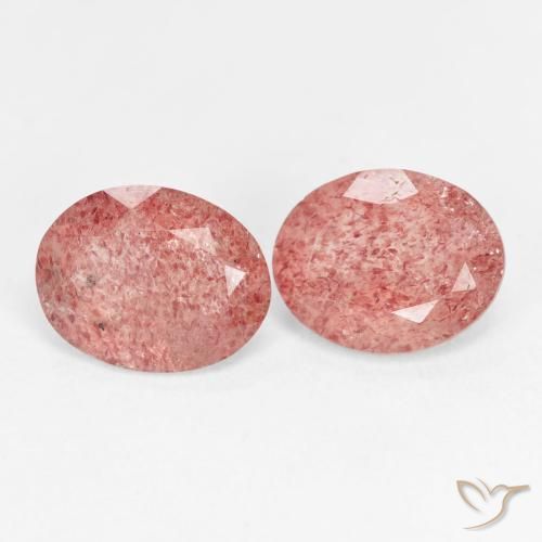 Shop natural 4.29ct ラズベリーピンク ストロベリークォーツ gems, 楕円形, from ロシア at GemSelect. In stock, global shipping!
