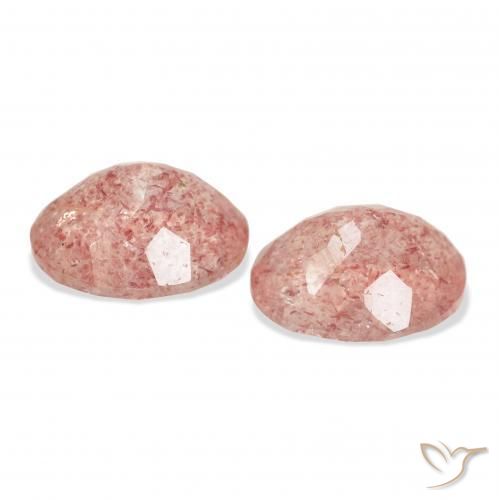 Shop natural 6.45ct ミディアムピンク ストロベリークォーツ gems, 楕円形, from ロシア at GemSelect. In stock, global shipping!