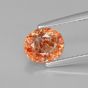 1.02カラットの天然オレンジサンストーン（6.9×6 mm・透明）