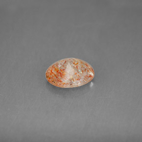1.10カラットの天然オレンジサンストーン（7.8×6.7 mm・透明）