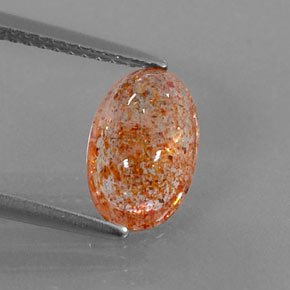 1.70カラットの天然オレンジサンストーン（10.3×6.5 mm・透明）