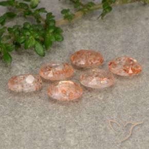 Shop natural 2.76ct 薄いタイガーオレンジ サンストーン gems, 楕円形, from ロシア at GemSelect. In stock, global shipping!