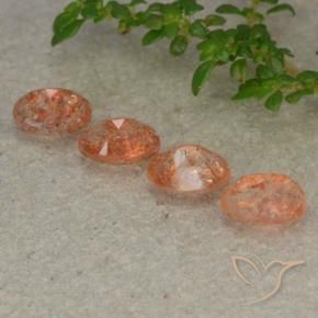 Shop natural 2.20ct ミディアムオレンジ サンストーン gems, 楕円形, from ロシア at GemSelect. In stock, global shipping!