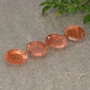 Shop natural 2.09ct ヤムオレンジ サンストーン gems, 楕円形, from ロシア at GemSelect. In stock, global shipping!