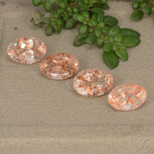 Shop natural 1.94ct ライトオレンジ サンストーン gems, 楕円形, from ロシア at GemSelect. In stock, global shipping!