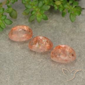 Shop natural 1.86ct ジンジャーオレンジ サンストーン gems, 楕円形, from ロシア at GemSelect. In stock, global shipping!